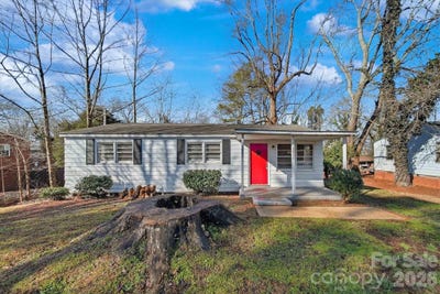 /international/us/1512-n-deal-avenue-newton-nc-110105834319/