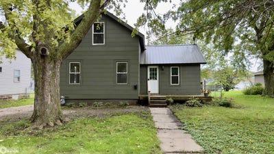 /international/us/605-allison-street-charles-city-ia-110120537368/