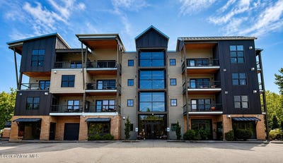 /international/us/834-mckinley-ave-w-kellogg-id-110108397790/