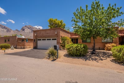 /international/us/21-w-roma-oro-valley-az-110100940338/