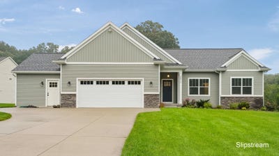 /international/us/2872-alden-hills-court-lowell-mi-110119967962/