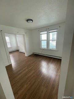/international/us/128-bartholomew-avenue-hartford-ct-110108168277/