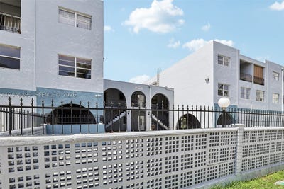 /international/us/1300-w-53rd-st-hialeah-fl-110109161203/?lang=id