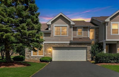 /international/us/999-willow-street-itasca-il-110108911684/