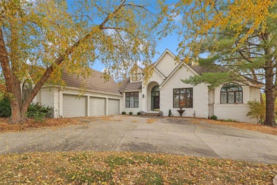 /international/us/5548-glen-oaks-point-west-des-moines-ia-110103758373/