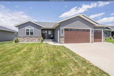 /international/us/571-prospect-st-sw-lemars-ia-110108797660/