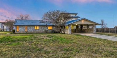 /international/us/122-forest-lake-dr-del-valle-tx-110106371537/