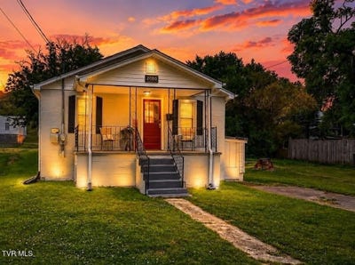 /international/us/2020-shelby-street-bristol-tn-110108231984/