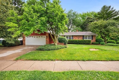 /international/us/1421-lincoln-avenue-stoughton-wi-110100517635/