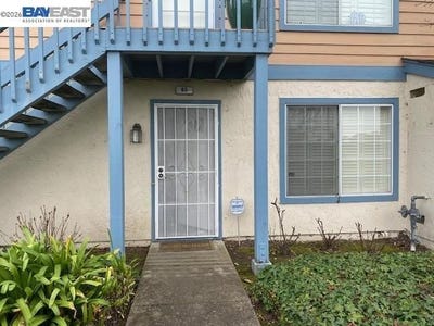 /international/us/65-glenwood-hercules-ca-110104972183/