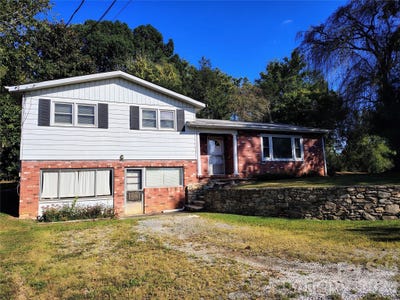 /international/us/69-alexander-road-weaverville-nc-110120408288/
