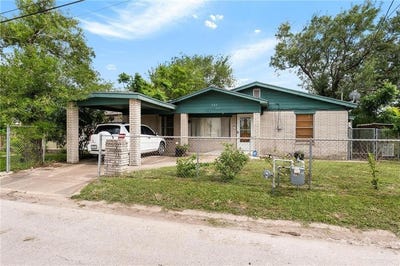 /international/us/322-petra-avenue-raymondville-tx-110108570349/