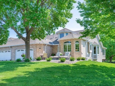 /international/us/15930-38th-avenue-n-plymouth-mn-110108541451/
