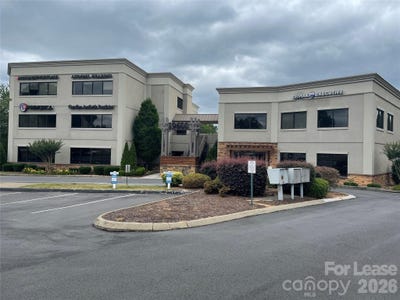/international/us/19600-w-catawba-avenue-cornelius-nc-110104954170/