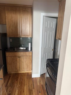 /international/us/3177-wissman-avenue-bronx-ny-110105954777/