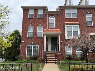 /international/us/25409-saint-james-southfield-mi-110107476413/
