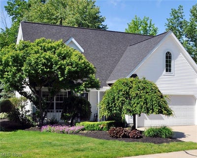 /international/us/111-lavender-lane-madison-oh-110108498965/