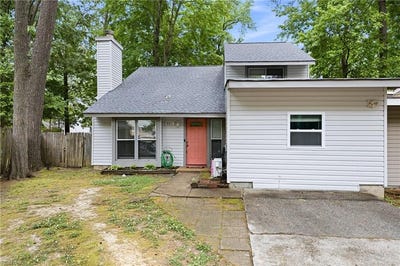 /international/us/821-pine-tree-court-newport-news-va-110108280633/