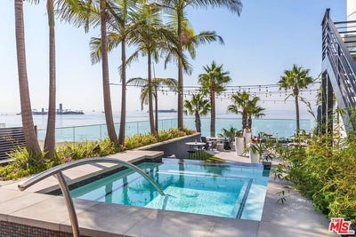 /international/us/25-15th-pl-long-beach-ca-110106613587/