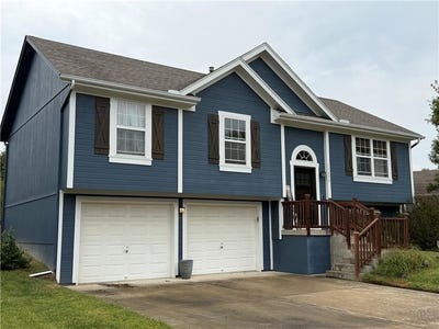 /international/us/19600-e-10th-street-s-independence-mo-110120086005/