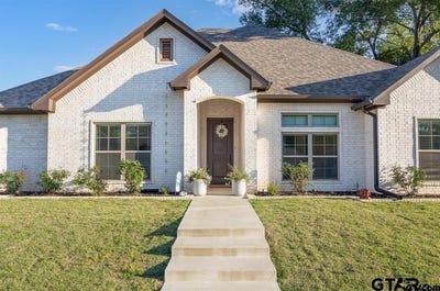 /international/us/110-rose-row-lane-winona-tx-110108506435/