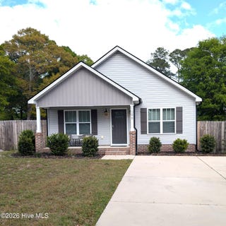 /international/us/1086-mille-avenue-sw-calabash-nc-110107194164/