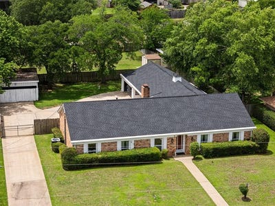 /international/us/1901-livingston-longview-tx-110100997170/?lang=en