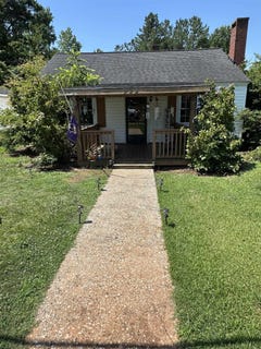 /international/us/722-syphrit-road-wellford-sc-110108280696/