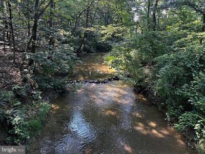 /international/us/10-sand-pine-court-mechanicsburg-pa-110097578921/