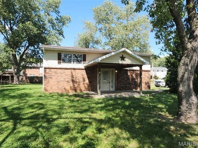 /international/us/505-edward-street-farmington-mo-110119959167/