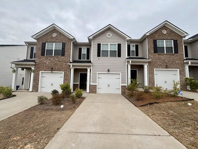 /international/us/934-quaint-parish-circle-graniteville-sc-110107931467/