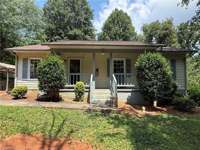 /international/us/717-edgewood-road-wilkesboro-nc-110109737223/