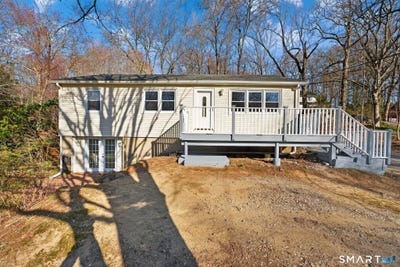 /international/us/23-holbrook-road-seymour-ct-110107038806/
