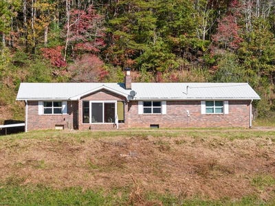 /international/us/492-johnny-gap-road-suches-ga-110103142170/