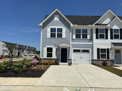 /international/us/2030-parow-lane-nw-calabash-nc-110107925982/