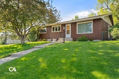 /international/us/2219-8th-avenue-helena-mt-110108297912/