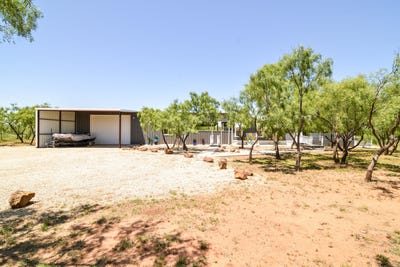 /international/us/4200-county-road-351-n-snyder-tx-110097239895/
