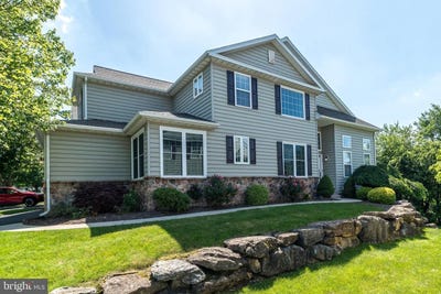 /international/us/1501-lexington-way-morgantown-pa-110100468508/