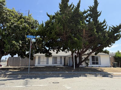 /international/us/6368-hunter-street-ventura-ca-110099102001/