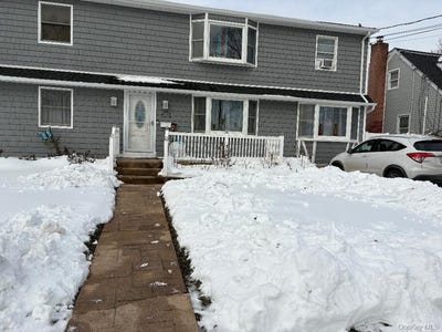 /international/us/223-audley-copiague-ny-110106446799/
