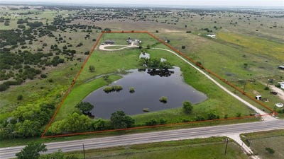 /international/us/3320-e-fm-243-bertram-tx-110103104479/