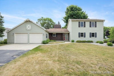/international/us/366-e-beech-street-ne-cedar-springs-mi-110100679273/