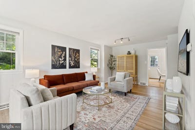 /international/us/223-windsor-avenue-upper-darby-pa-110100846419/