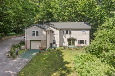 /international/us/3048-frankfort-highway-frankfort-mi-110100313889/
