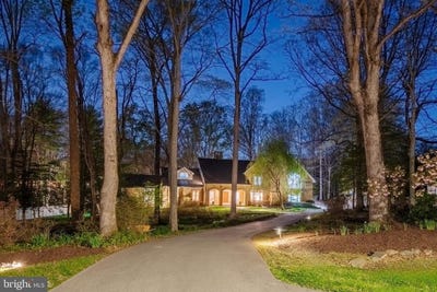 /international/us/10100-iron-gate-rd-potomac-md-110108934020/
