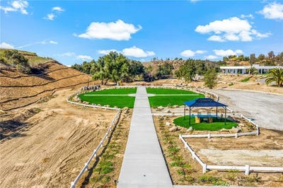 /international/us/40880-de-portola-road-temecula-ca-110097665625/