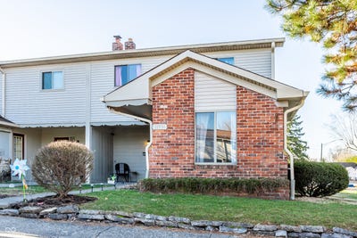 /international/us/11931-e-welland-street-indianapolis-in-110108239112/