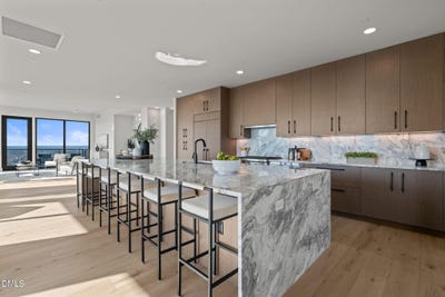 /international/us/115-morris-street-durham-nc-110104533400/