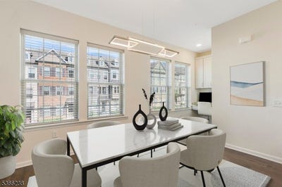 /international/us/17-gala-ct-livingston-twp-nj-110100329121/
