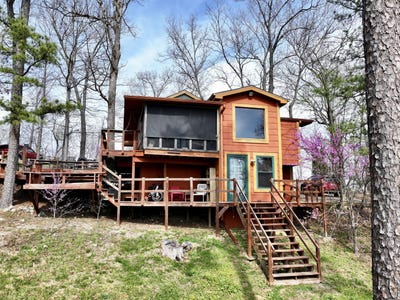 /international/us/1814-riverview-drive-van-buren-mo-110108818031/